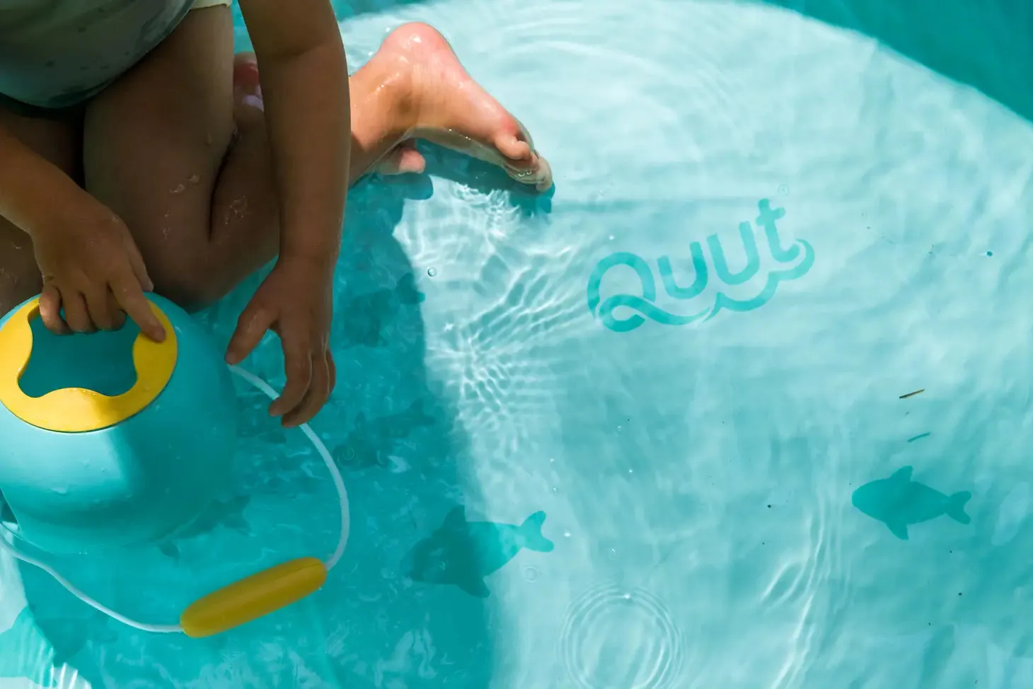 Mini Ballo - - No spill bucket beach toy