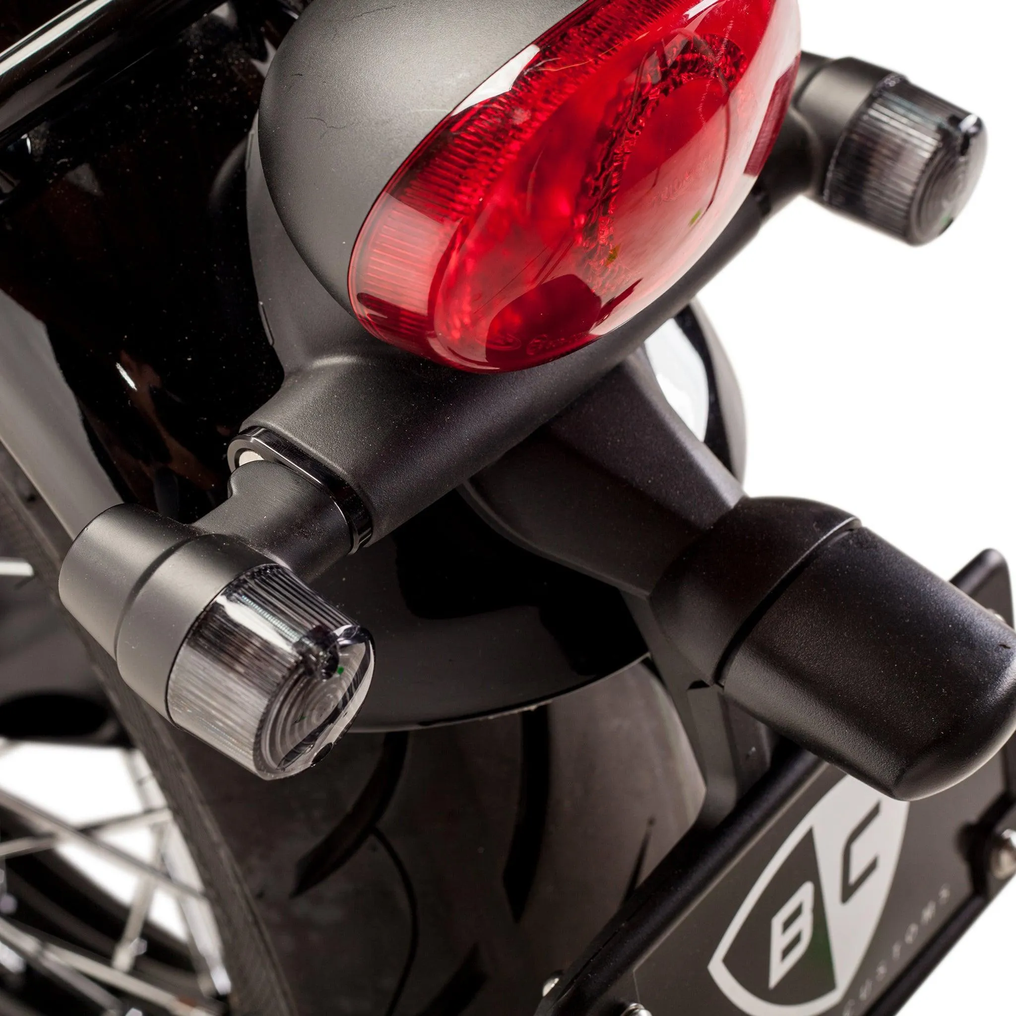 Plug & Play Retro Turn Signals for Triumph Street & Speed Twin 900 Series | Rear Stock Location