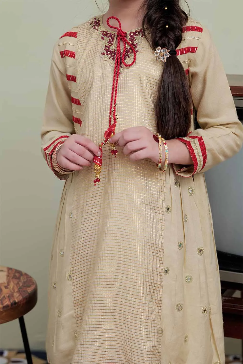 Senorita - KDD-01815