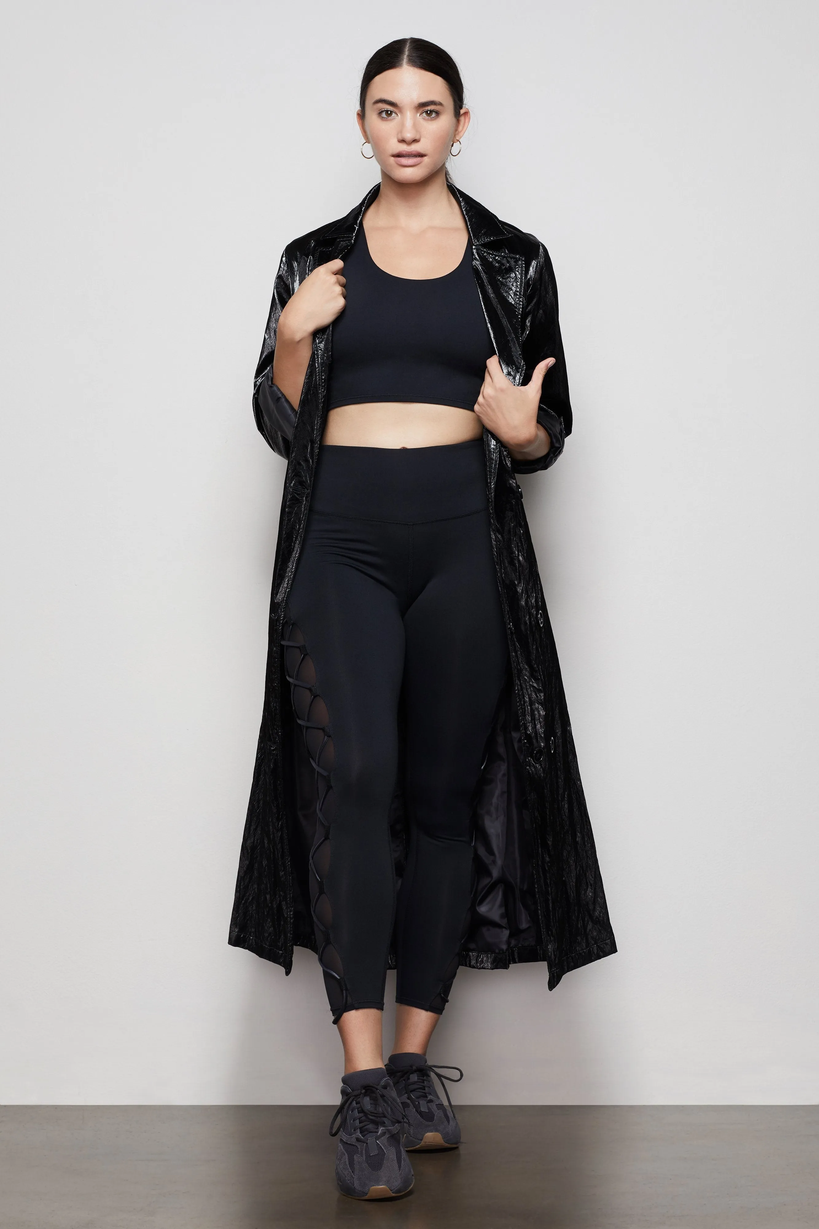 THE CRISS CROSS LEGGING | BLACK001