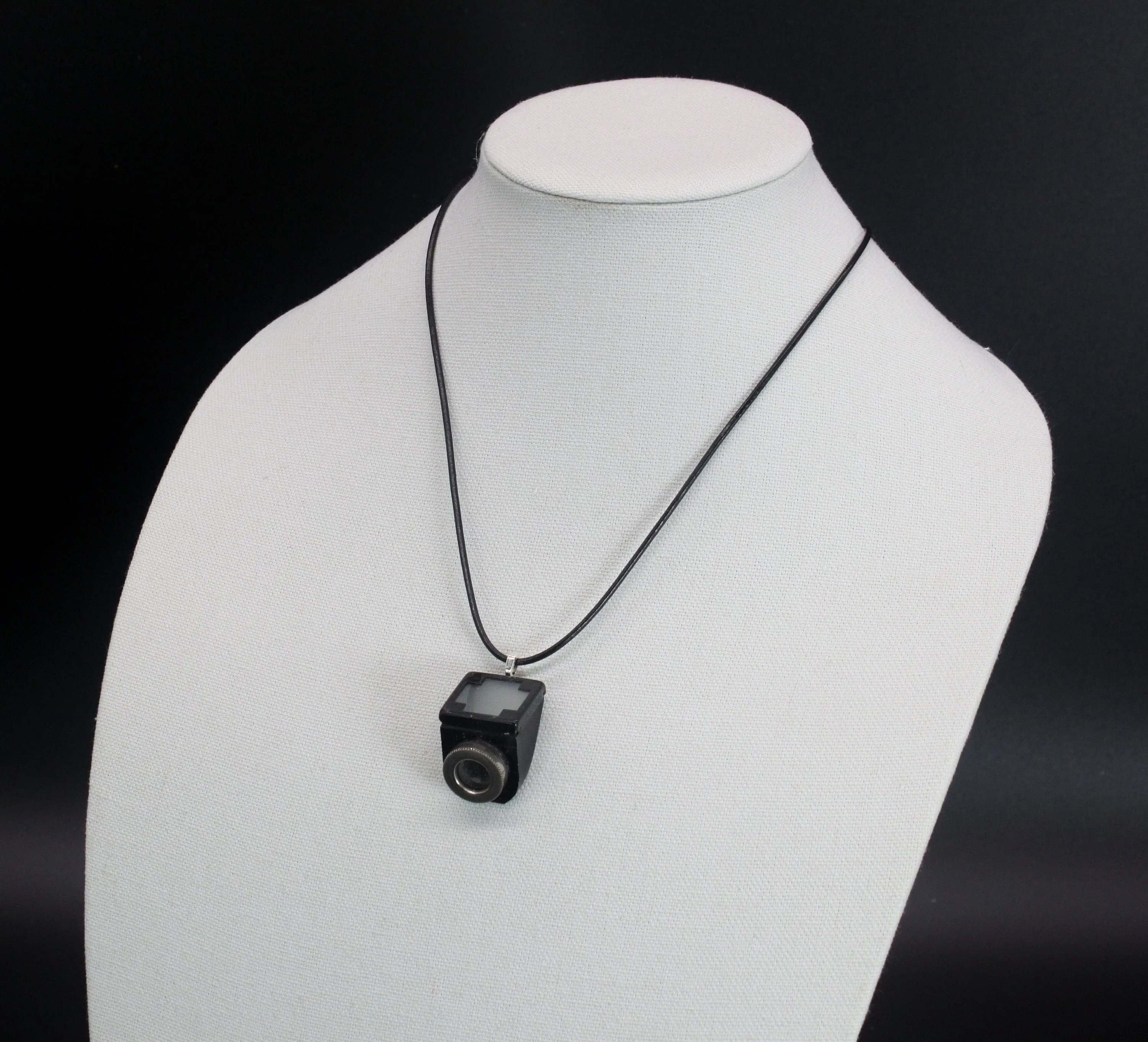 Vintage Frosted Viewfinder Pendant Necklace, Gift For Her, Eco-friendly upcycled Statement Jewelry, gift for her, handmade steampunk jewelry